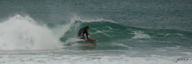 http://i129.photobucket.com/albums/p202/skimmyroad/mikecopie.jpg
