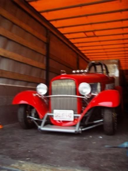 [Bild: HotrodOve_1_.jpg]