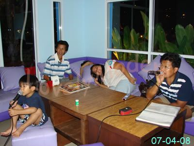 คืนนี้ จุดจุดจุด กันมั๊ย