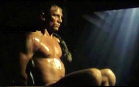 danielcraig_sexiest2.jpg