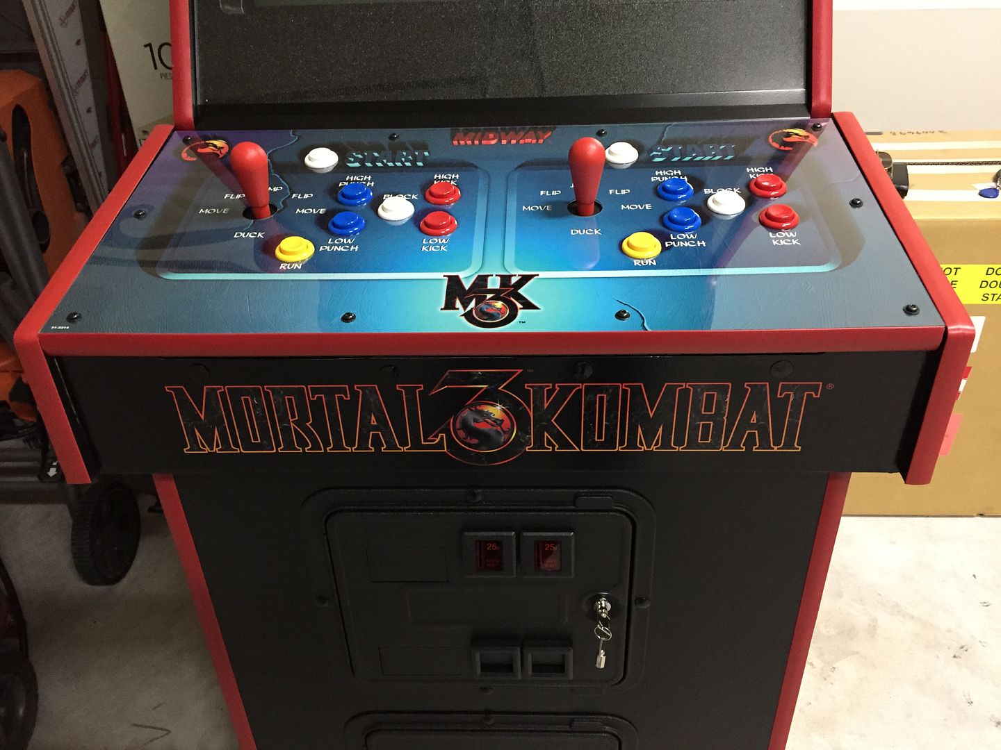 Ultimate Mortal Kombat 3 Tournament — Reset Button Arcade