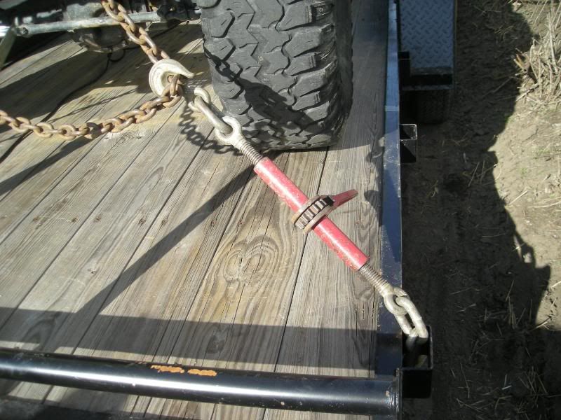 strapping a jeep down on a trailer..? Page 3