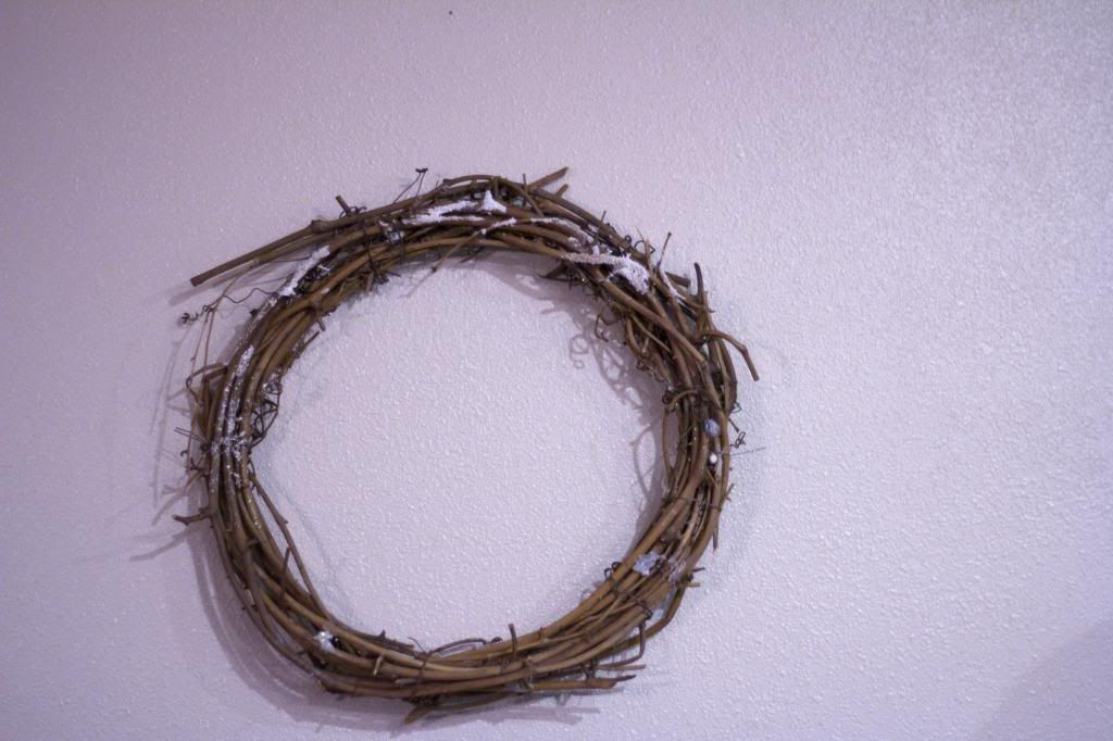 I have wanted a boxwood wreath for a long time. The price tag, not so much, Luckily I found an amazing deal on one, the only problem the shape.  See how I fixed that! 